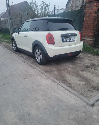 MINI ONE cena 29900 przebieg: 140000, rok produkcji 2014 z Kcynia małe 46